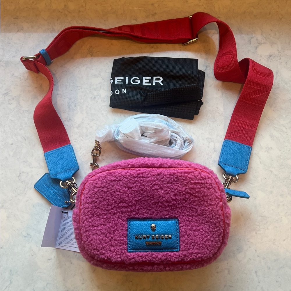 NWT Kurt Geiger London Chiswick Faux Shearling Camer Crossbody Bag pink - Picture 7 of 13